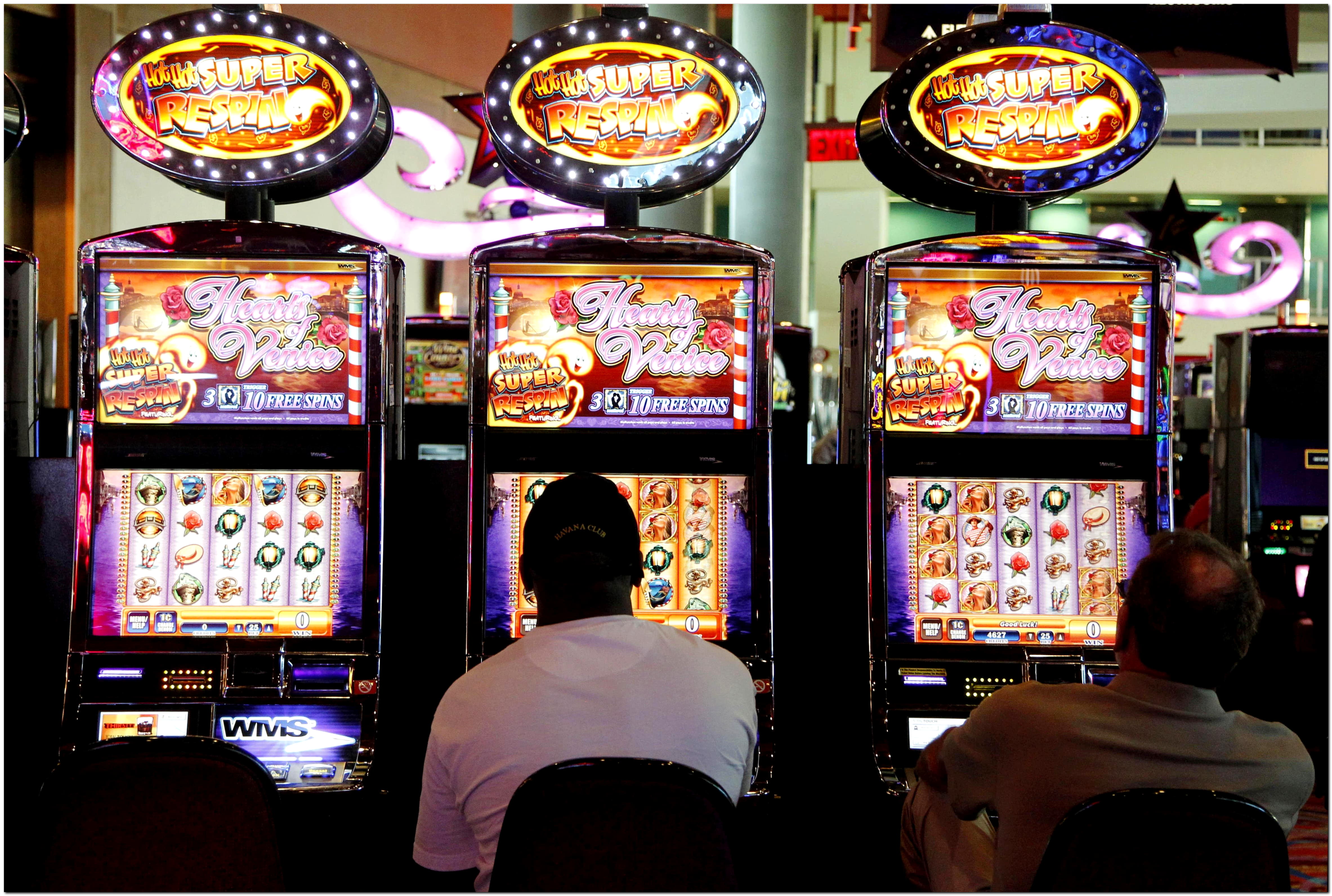$410 Daily freeroll slot tournament at Boa Boa Casino